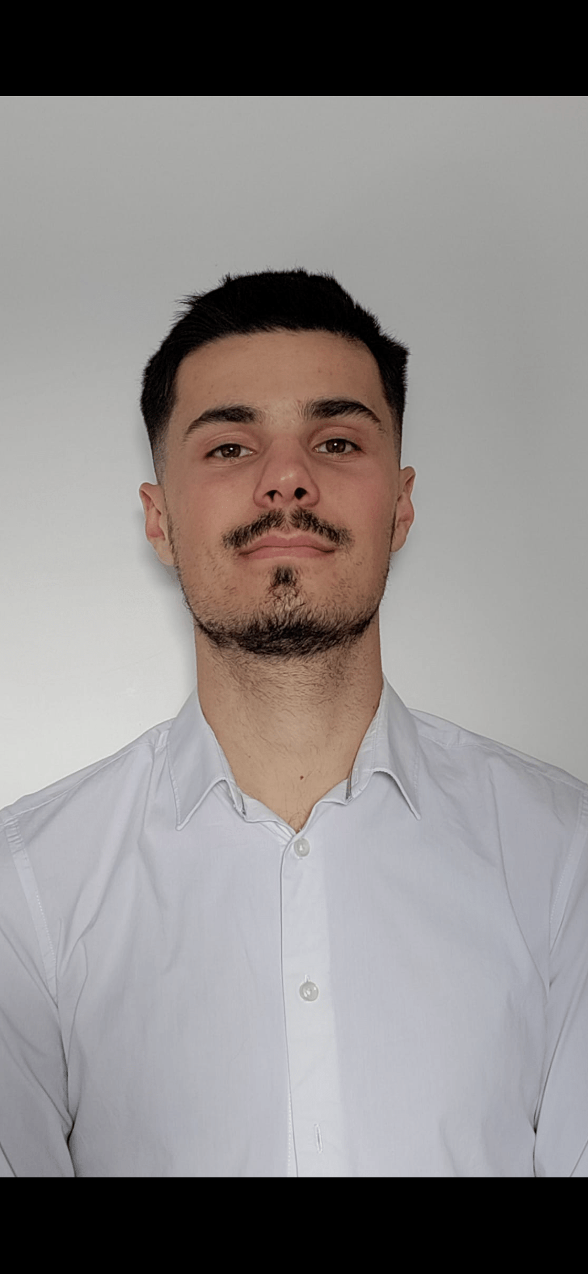 Yorann - Mouscron - Hainaut | Rencontre Mature